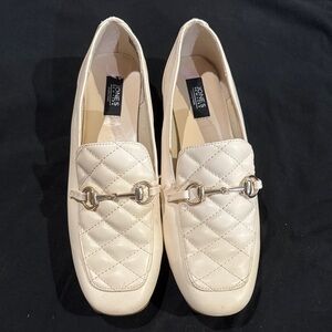 Jones New York Cream Quilted Loafers with Gold Horsebit